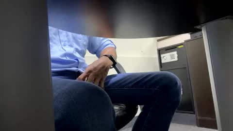 Snapshot of chatarrero68 chatting on November 2025 02:28:01 PM chatarrero68 online show from November 2025 02:28:01 PM