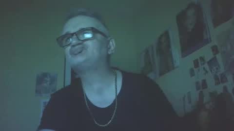 Snapshot of chatubatelee555 chatting on October 2025 01:25:02 AM lee online show from October 2025 01:25:02 AM