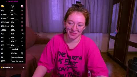 Snapshot of chatur_fun chatting on November 2025 04:02:02 AM chatur_fun online show from November 2025 04:02:02 AM