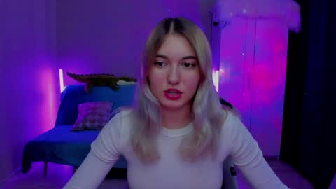 Snapshot of chatur_lady_ chatting on December 2024 07:06:02 AM Betty online show from December 2024 07:06:02 AM