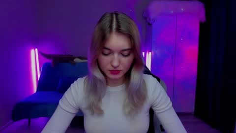 Snapshot of chatur_lady_ chatting on January 2025 07:55:02 AM Betty online show from January 2025 07:55:02 AM