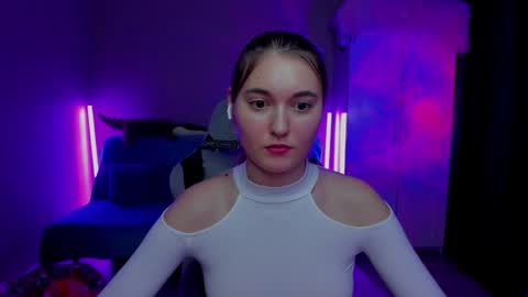 Snapshot of chatur_lady_ chatting on January 2025 03:51:01 PM Betty online show from January 2025 03:51:01 PM