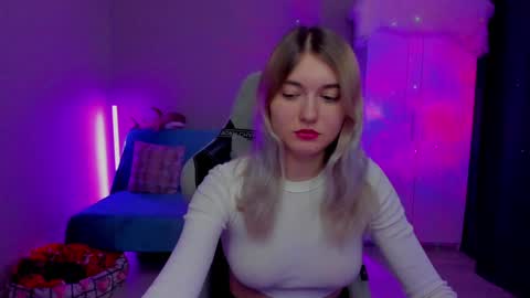 Snapshot of chatur_lady_ chatting on January 2025 05:05:01 AM Betty online show from January 2025 05:05:01 AM