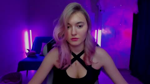 Snapshot of chatur_lady_ chatting on January 2025 02:04:01 PM Betty online show from January 2025 02:04:01 PM