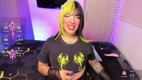 Snapshot of chaturmodels chatting on April 2026 08:09:02 AM Sophie online show from April 2026 08:09:02 AM