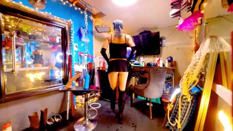 Snapshot of chavezechavez4207 chatting on March 2025 08:07:01 AM MasterPRO online show from March 2025 08:07:01 AM