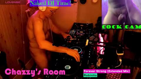 Snapshot of chazboudoir chatting on February 2025 03:23:02 AM ChazBoudoir online show from February 2025 03:23:02 AM