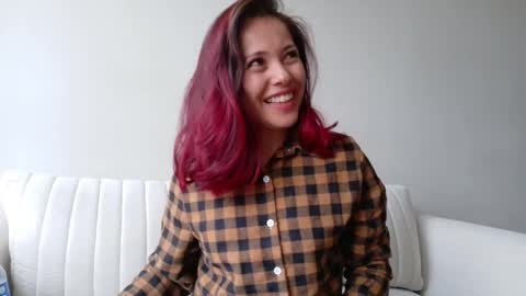 Regina Phalange online show from September 2025 04:21:01 PM