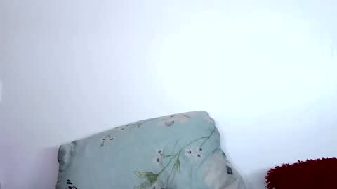 Snapshot of cheeky_charms chatting on October 2025 12:26:01 AM cheeky_charms online show from October 2025 12:26:01 AM