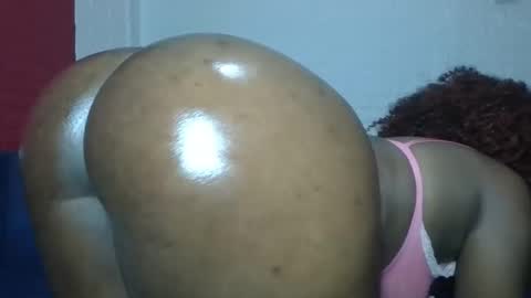 Snapshot of cheeky_charms chatting on January 2026 06:55:02 PM cheeky_charms online show from January 2026 06:55:02 PM