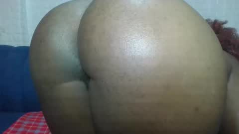 Snapshot of cheeky_charms chatting on February 2026 11:19:02 PM cheeky_charms online show from February 2026 11:19:02 PM