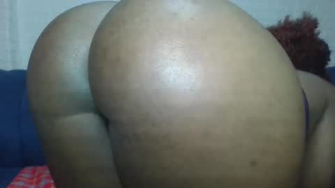 Snapshot of cheeky_charms chatting on February 2026 08:14:01 PM cheeky_charms online show from February 2026 08:14:01 PM