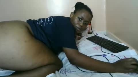 Snapshot of cheeky_charms chatting on March 2026 09:19:01 PM cheeky_charms online show from March 2026 09:19:01 PM