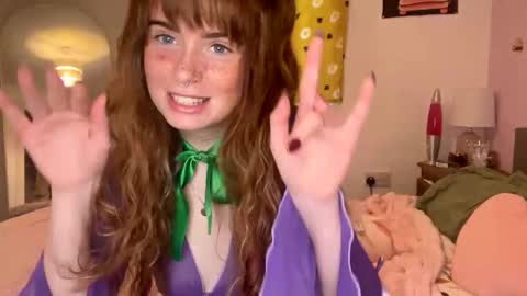 cheekykatx online show from September 2025 05:13:01 PM