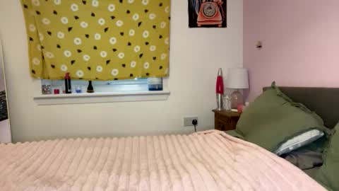 cheekykatx online show from October 2025 05:02:02 PM