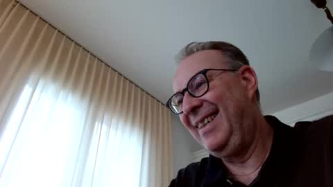 cheer2u online show from February 2026 01:38:01 PM