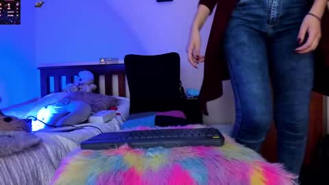 Snapshot of cheeryl chatting on January 2025 09:34:01 PM Miss Cheeryl online show from January 2025 09:34:01 PM