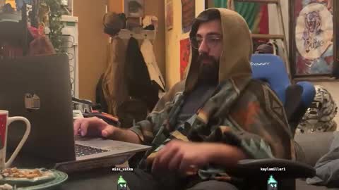 Snapshot of cheftoti chatting on February 2026 01:17:01 AM cheftoti online show from February 2026 01:17:01 AM