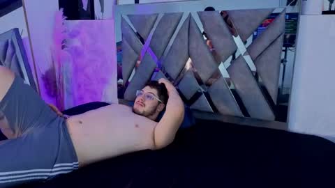   online show from May 2026 03:59:01 AM