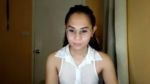 chelly4u69 online show from April 2026 10:19:02 PM