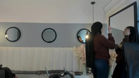 chelsea_bolton_ online show from May 2026 12:02:01 PM