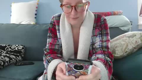 Snapshot of chelseasentra1 chatting on December 2024 05:19:01 PM Chelsea online show from December 2024 05:19:01 PM