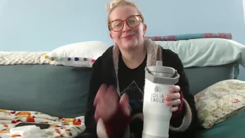 Snapshot of chelseasentra1 chatting on March 2025 05:24:02 PM Chelsea online show from March 2025 05:24:02 PM