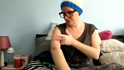 Snapshot of chelseasentra1 chatting on December 2025 04:36:01 PM Chelsea online show from December 2025 04:36:01 PM