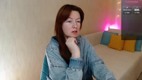 Snapshot of chelsey_rayne chatting on February 2025 06:45:01 PM Instagram faroffland online show from February 2025 06:45:01 PM