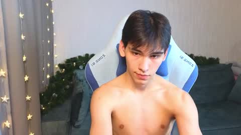 LUCASRYANPVT IS OPEN online show from February 2025 03:32:01 PM