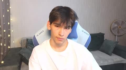 LUCASRYANPVT IS OPEN online show from March 2025 08:48:01 AM