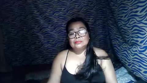 chenita_kits online show from November 2025 12:37:02 PM