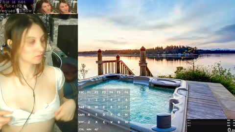 cheontele online show from November 2025 04:22:02 AM