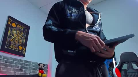 chepe vause online show from February 2025 04:25:01 AM