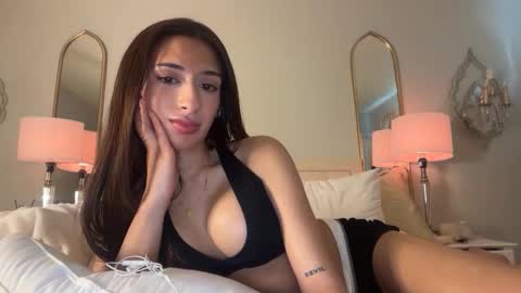 cherliecarmen online show from May 2026 07:52:02 PM