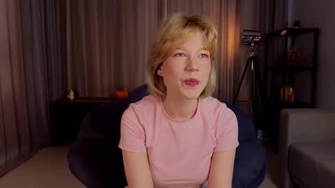 Hello guys  Im Hanna online show from March 2026 04:51:02 AM