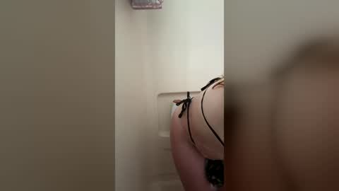 cherribangin online show from July 2026 12:53:02 PM