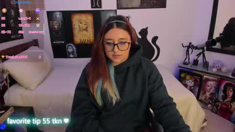 Snapshot of cherry_blushh chatting on November 2025 08:19:02 PM cherry_blushh online show from November 2025 08:19:02 PM