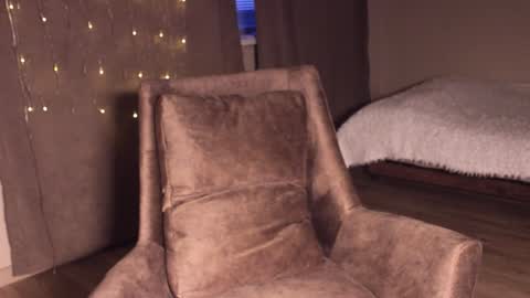 CherryBomb online show from December 2024 04:20:01 AM