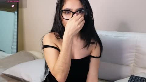 cherry_bunnyx online show from May 2026 04:53:01 AM