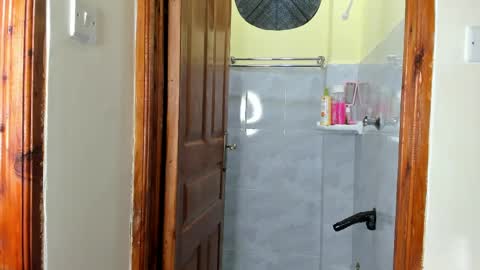cherry_falls online show from April 2026 02:20:01 AM
