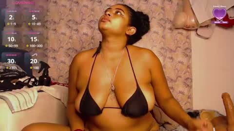 Snapshot of cherry_guerrera chatting on December 2024 02:06:02 AM Ask me online show from December 2024 02:06:02 AM