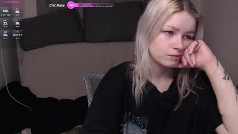 Snapshot of cherry_night666 chatting on December 2025 10:27:01 PM Morty online show from December 2025 10:27:01 PM