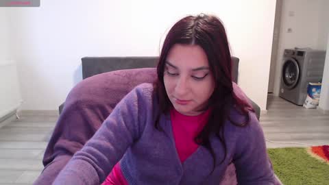 Snapshot of cherry_pie95 chatting on December 2024 07:14:01 AM Sherry online show from December 2024 07:14:01 AM