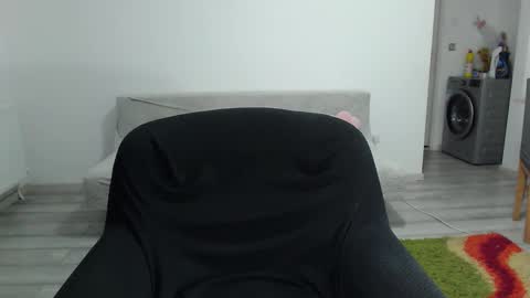 Snapshot of cherry_pie95 chatting on October 2025 10:40:02 PM Sherry online show from October 2025 10:40:02 PM