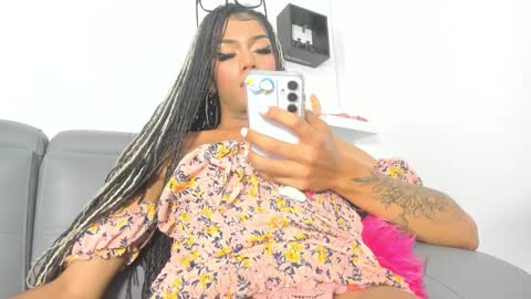 Snapshot of cherry_splash chatting on December 2024 08:28:02 PM Cherry online show from December 2024 08:28:02 PM