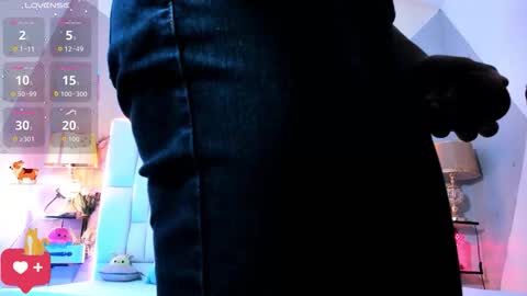 Samy Perez online show from December 2025 07:10:01 PM