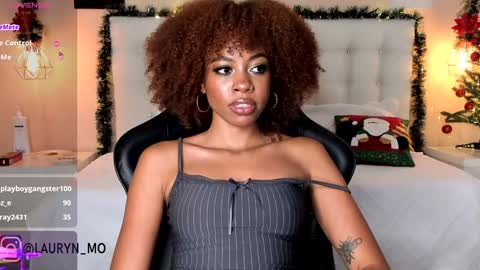 Snapshot of cherrybr_ chatting on December 2024 03:37:01 AM Cherry Lady online show from December 2024 03:37:01 AM