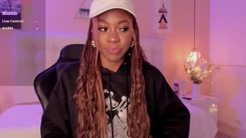 Snapshot of cherrybr_ chatting on February 2025 04:40:01 PM Cherry Lady online show from February 2025 04:40:01 PM