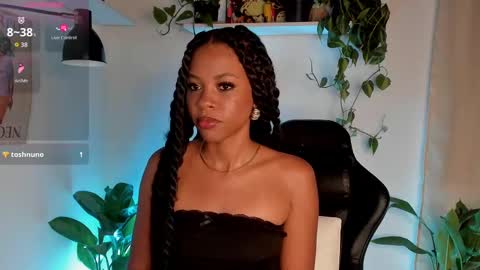 Snapshot of cherrybr_ chatting on September 2025 04:34:02 AM Cherry Lady online show from September 2025 04:34:02 AM